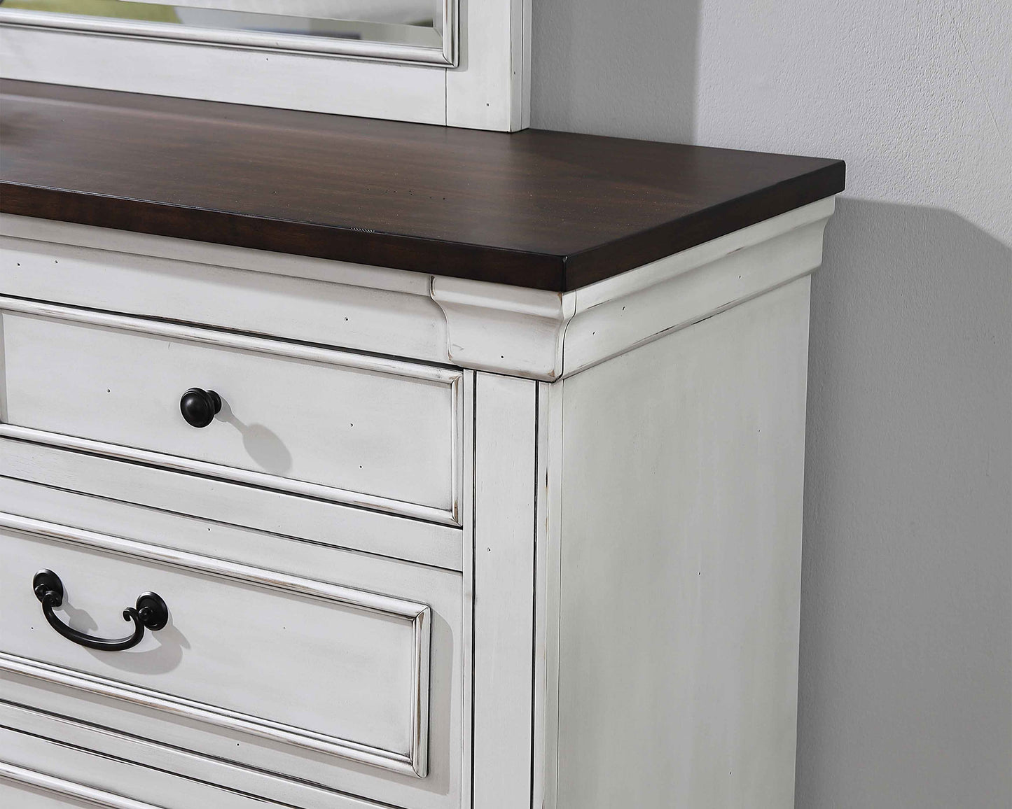 Hillcrest 9-drawer Dresser with Mirror Distressed White